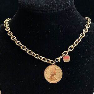 Elizabeth II Pendant Necklace